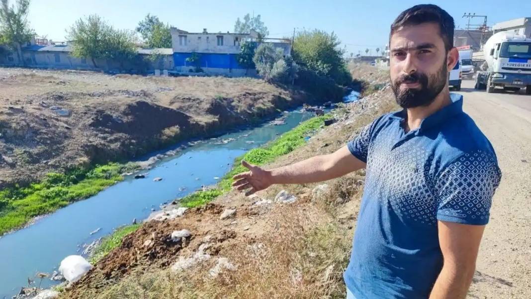 Adana’da Atık Su Deresi Çöplüğe Döndü 3